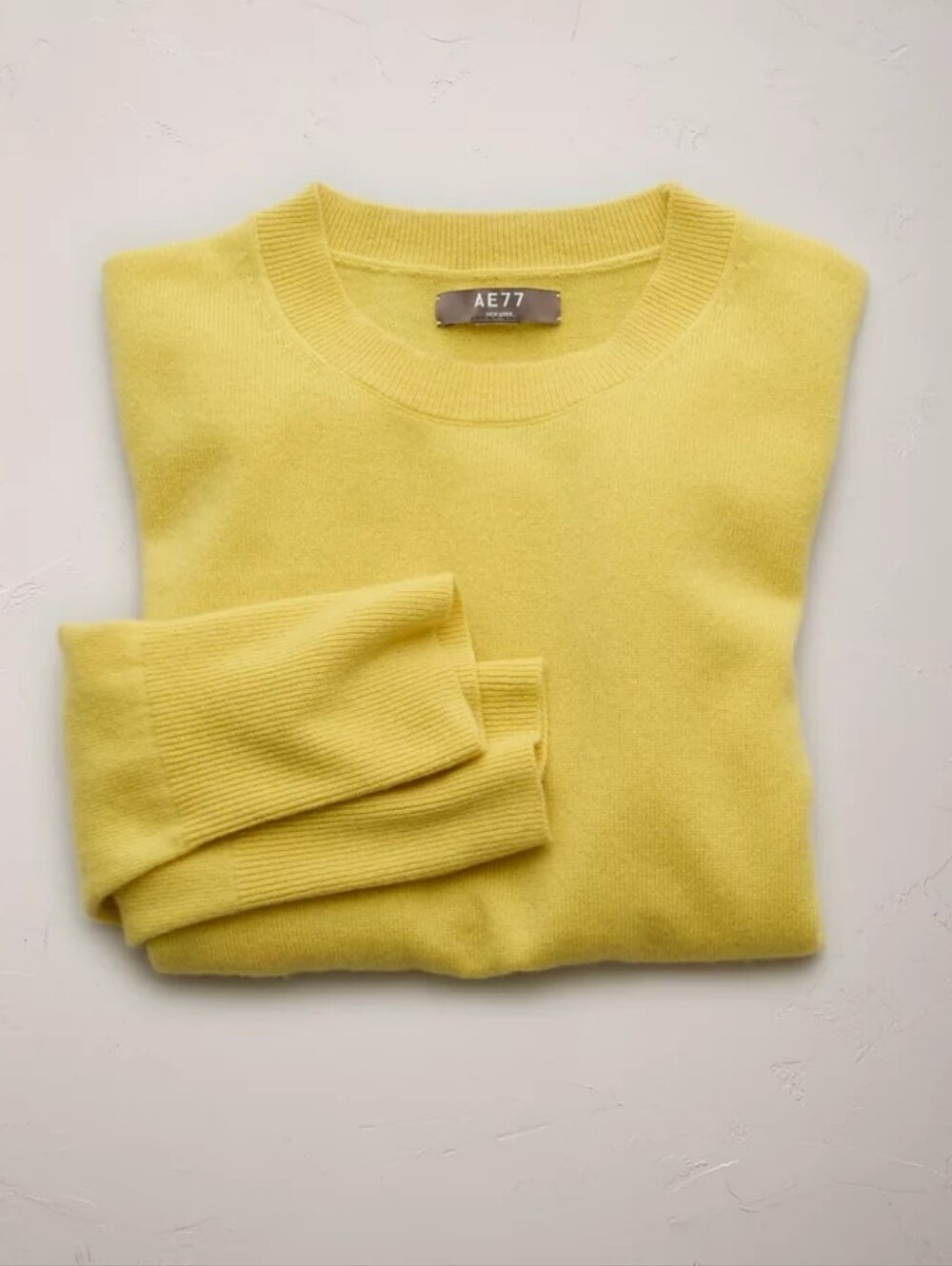 PRICE FIRM 🍓 Cashmere American Eagle (AE77) Sweater
